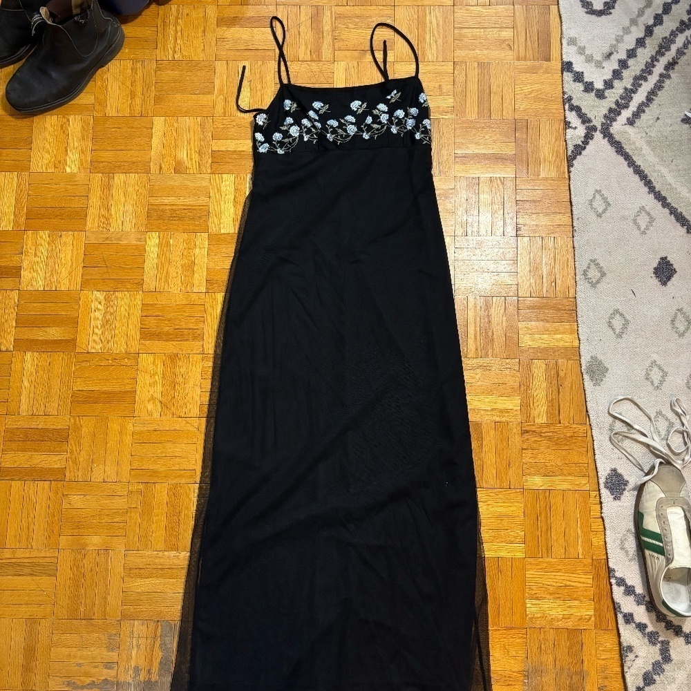 SHE'S ALL THAT- long mesh dress with flowers